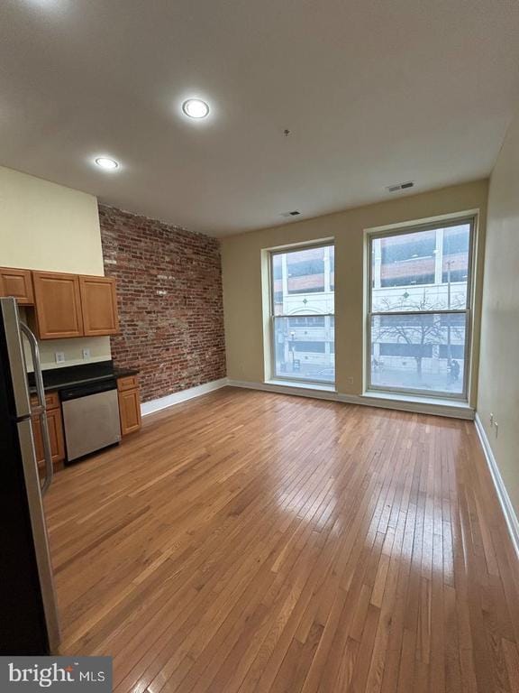 Building Photo - 106 N Eutaw St Rental