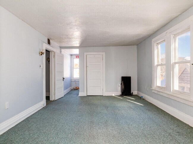 Photo - 418 11th St Unit 4