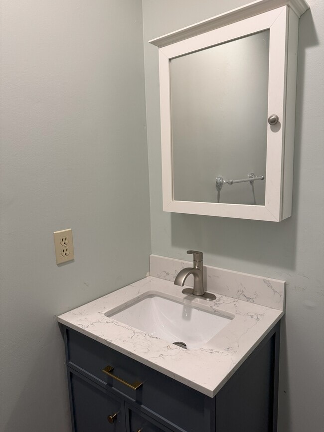 Photo - 27 Maple St Unit C