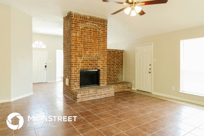 Photo - 12418 Meadow Briar Dr