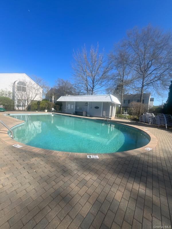 Photo - 220 Montauk Hwy