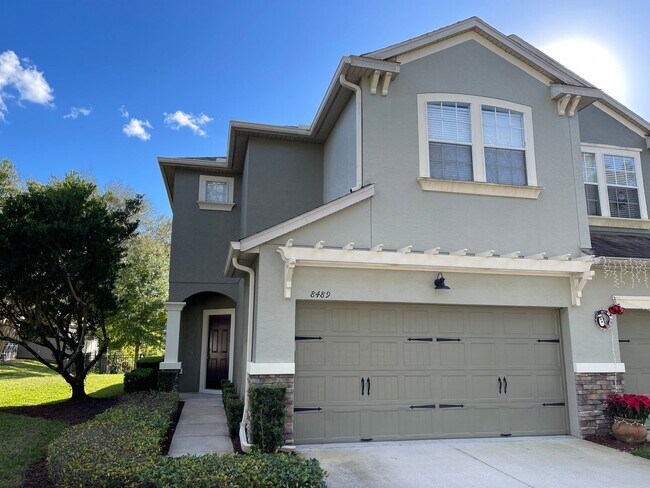 8489 Chamberlain Place, Great 3/2.5 TH - 8489 Chamberlain Place, Great 3/2.5 TH Townhome