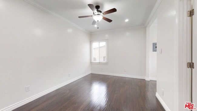 3511 N Griffin Ave