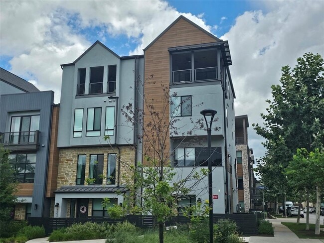 Building Photo - 4600 Freedom Dr Rental