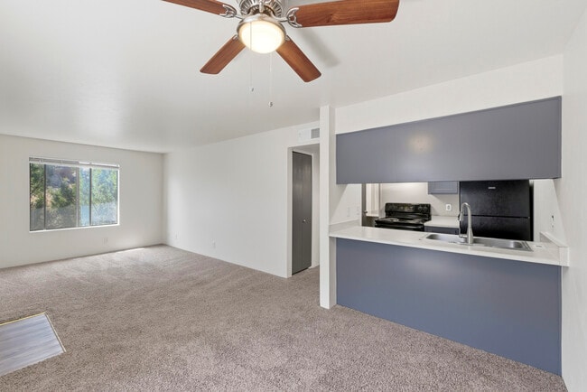 Prescott Woodlands Apartments