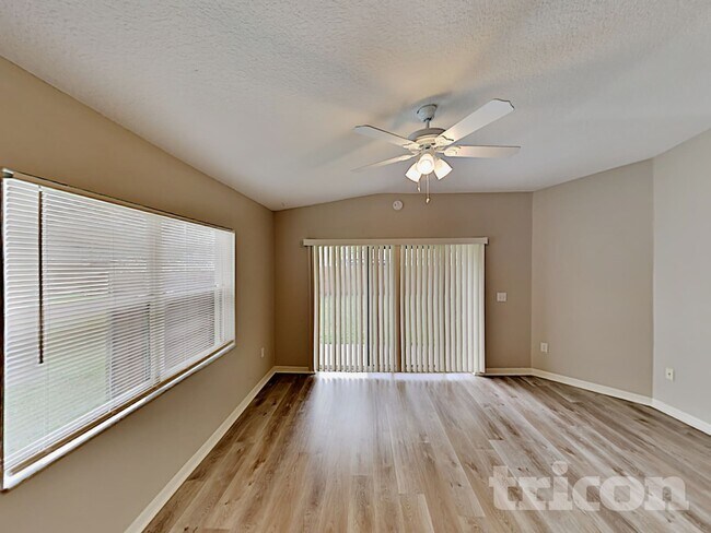 Photo - 3548 Cardinal Feather Dr