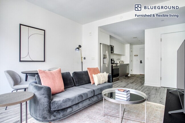 Photo - 949 1st St SE Unit FL10-ID303