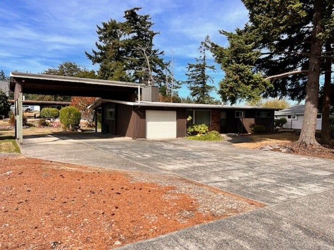 Building Photo - 9996 - Procurement Properties Unit 2552 Everett (9996 Procurement)