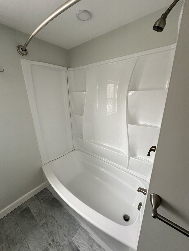 43 Fontaine Condo Unit 2 Condo for Rent in Attleboro, MA