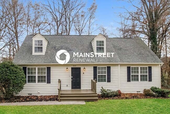Photo - 3 Bedroom Pet-Friendly Home in KNOXVILLE, TN with Main Street Renewal