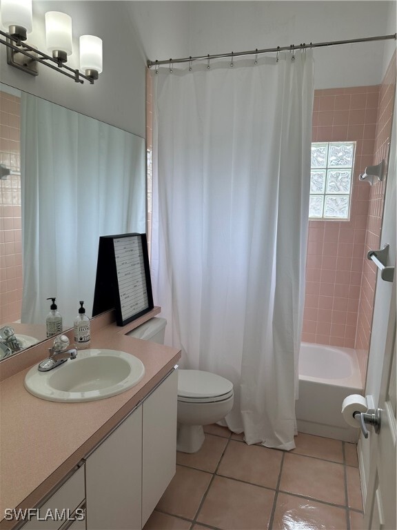 Building Photo - 740 Lambton Ln