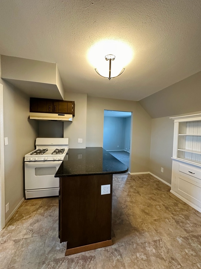 Photo - 2315 E End Ave Unit 2