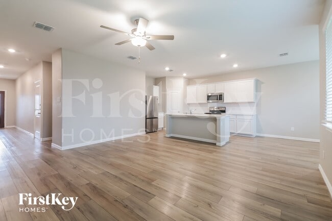 Photo - 126 Autumn Sage Ln