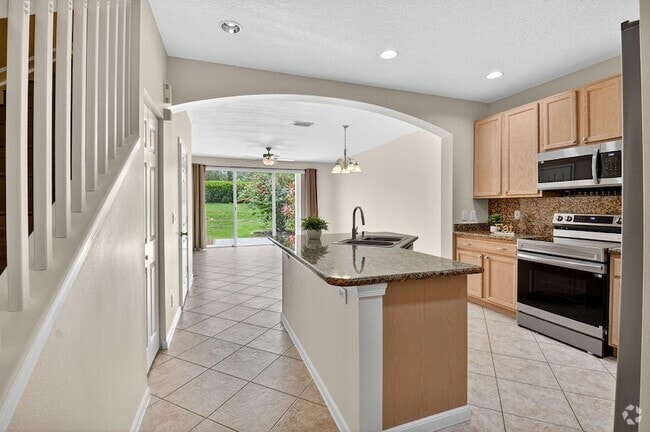 Building Photo - 8020 Briantea Dr Rental