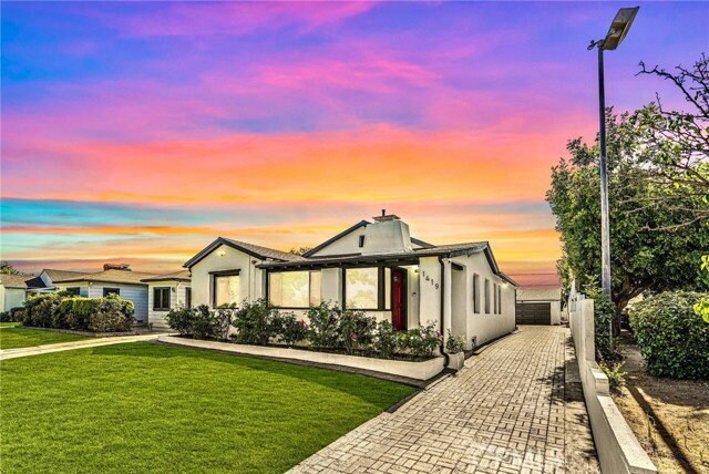 1419 S Sierra Vista Ave