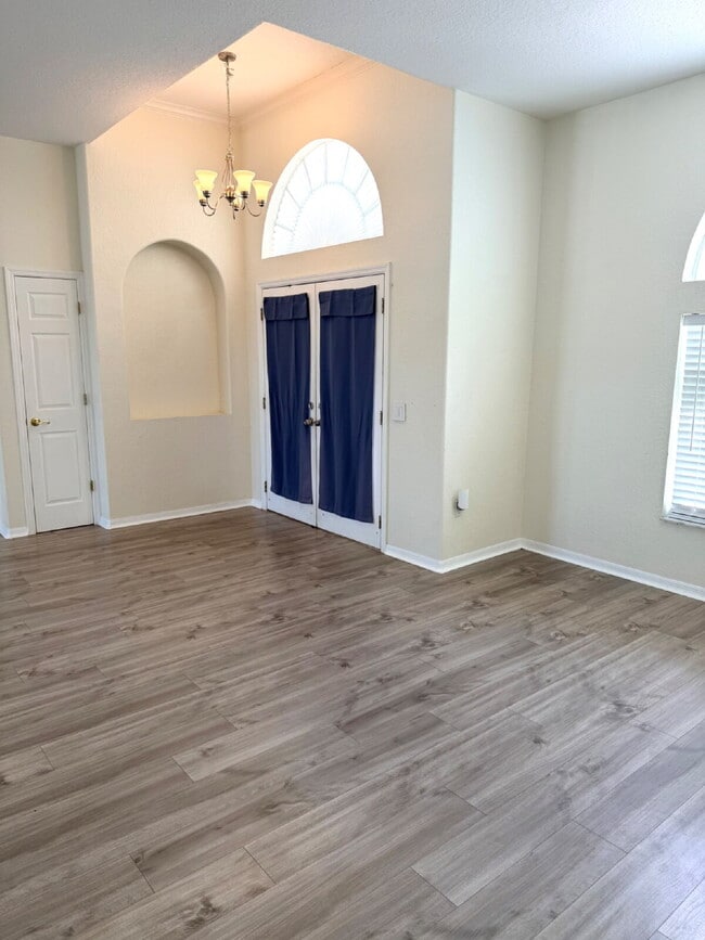 Photo - Beautifully maintained POOL home for Rent.