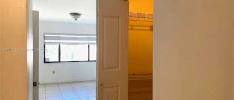 Photo - 10059 SW 218th St