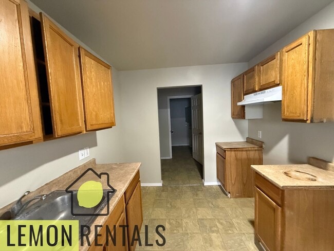 Photo - 1204 S 7th St Unit 1