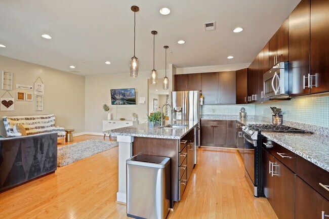 Photo - 2209 Richmond Hwy Unit 2209 Richmond Hwy 102