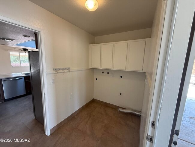 Photo - 625 N Brown Ave