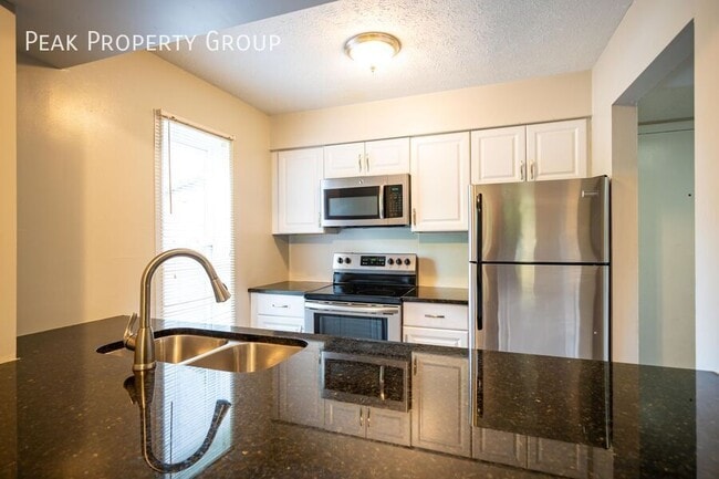 Photo - 985 Quay Ave Unidad H