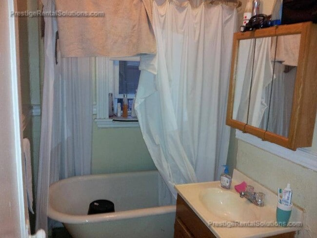 Photo - 368 Riverway Unit 1