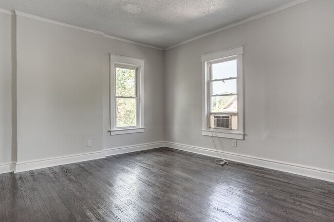 Photo - 3233 Park Ave Unit 1