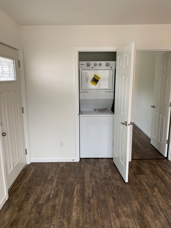 Photo - 2184 Nelson Rd