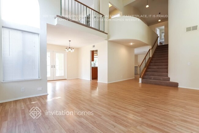 415 Mallard St