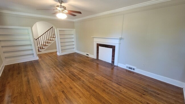 Photo - 3 Bed, 1.5 Bath Home Available in Greenville