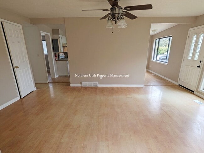 Photo - 2 bed 1 bath duplex