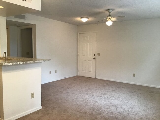 Photo - 1029 S Hiawassee Rd Unidad 2412