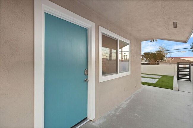 Photo - Updated 2-Bedroom Unit in Convenient Downtown Las Vegas Location