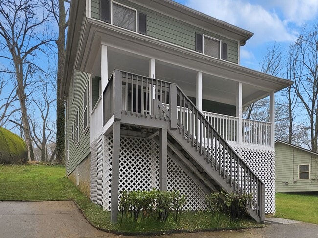 Building Photo - Fantastic 4 bedroom 2 bath home - Housing Vouchers Accepted