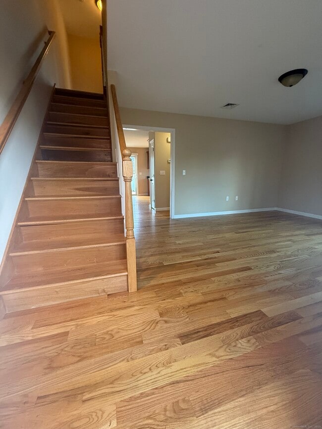 Photo - 49 Franklin St Unit A