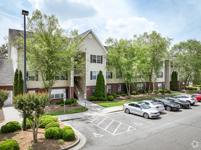 Building Photo - Legacy Park Apartments