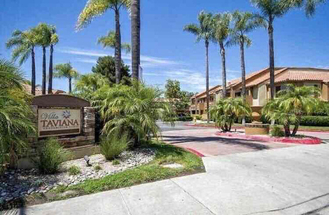 Building Photo - 15287 Maturin Dr Unit 76