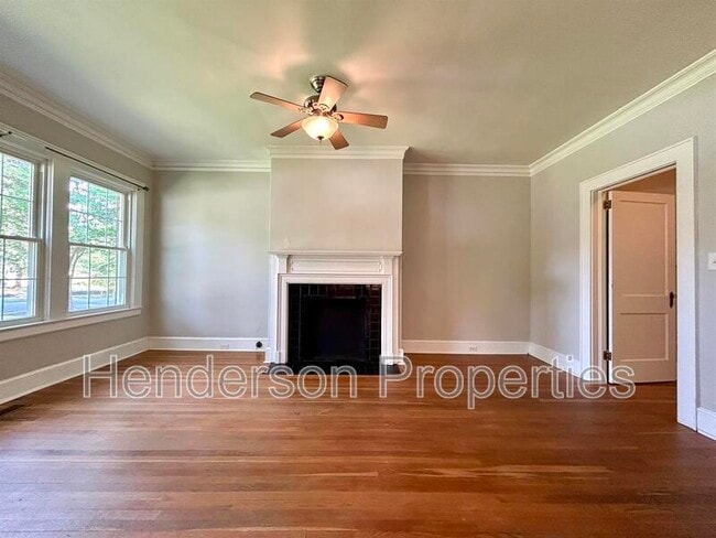 Photo - 1326 St Julien St