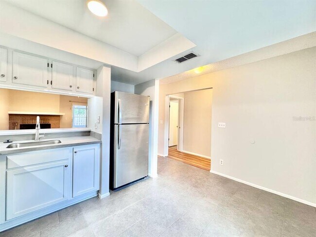 Photo - 5124 Gainesville Dr