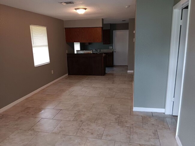 Photo - 2578-2580 Chestnut Woods Dr Apartamento Unidad 2580 Chestnut Woods Dr