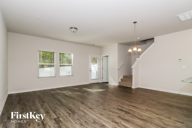 Photo - 2092 Cypress Village Dr NW