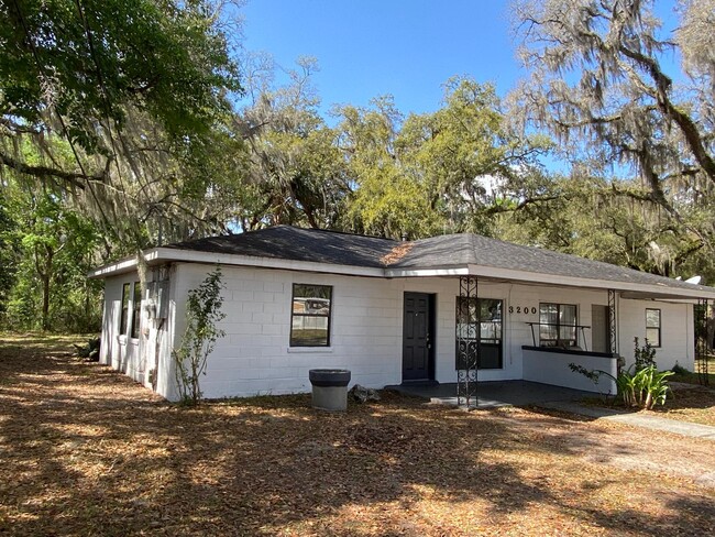 Photo - 3200 NE 56th Ave House