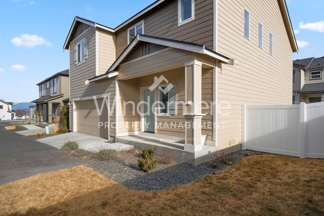 Building Photo - * COMING SOON 09/09/2025* LIberty Lake 4 b... Rental