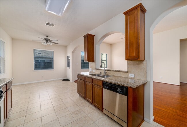 Photo - 8814 Cedar Mound Ln