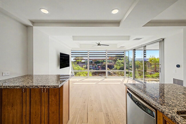 Photo - 7151 E Rancho Vista Dr Unit 6009