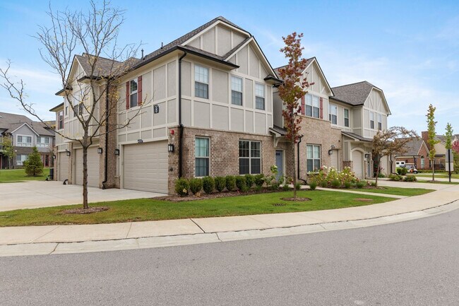 Photo - Encore At Manchester