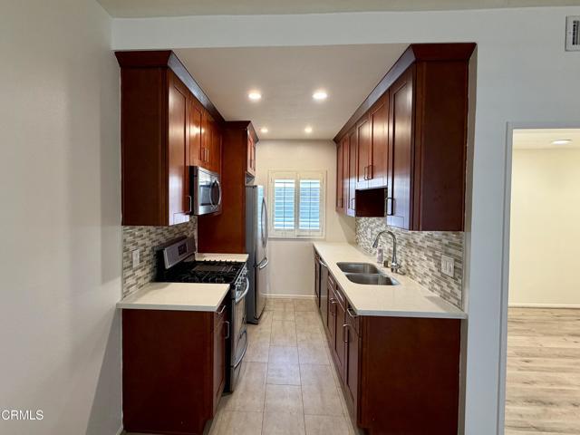 Photo - 283 S Hudson Ave Unidad 20