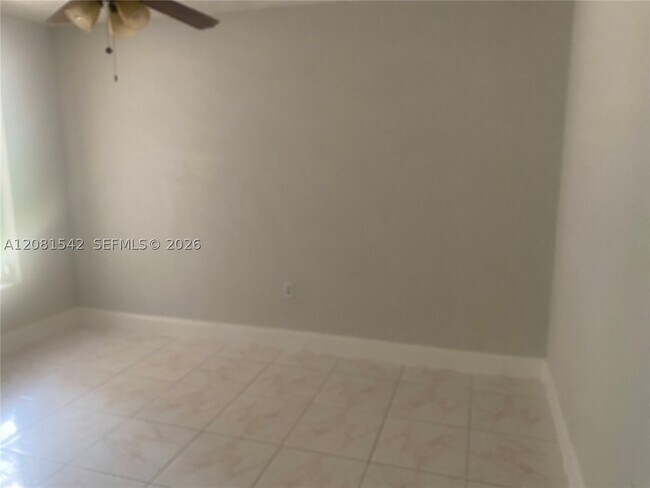412 NW 33rd St Unidad 0