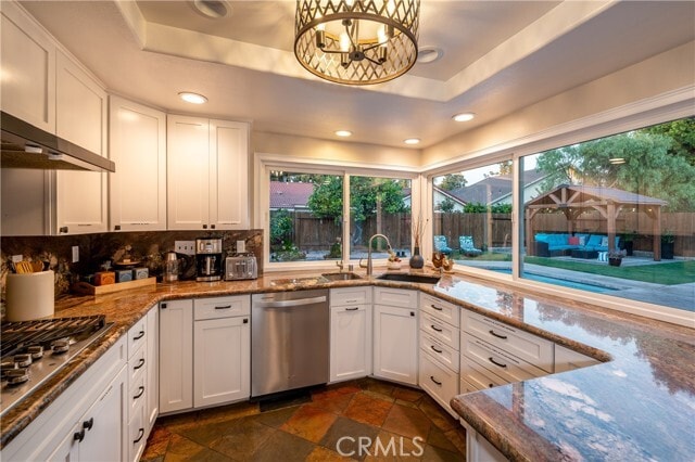 Photo - 409 W Sierra Dr