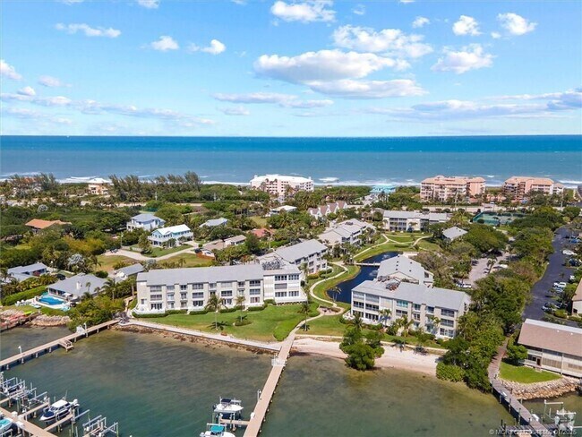 Building Photo - 1550 NE Ocean Blvd Unit A-305 Rental